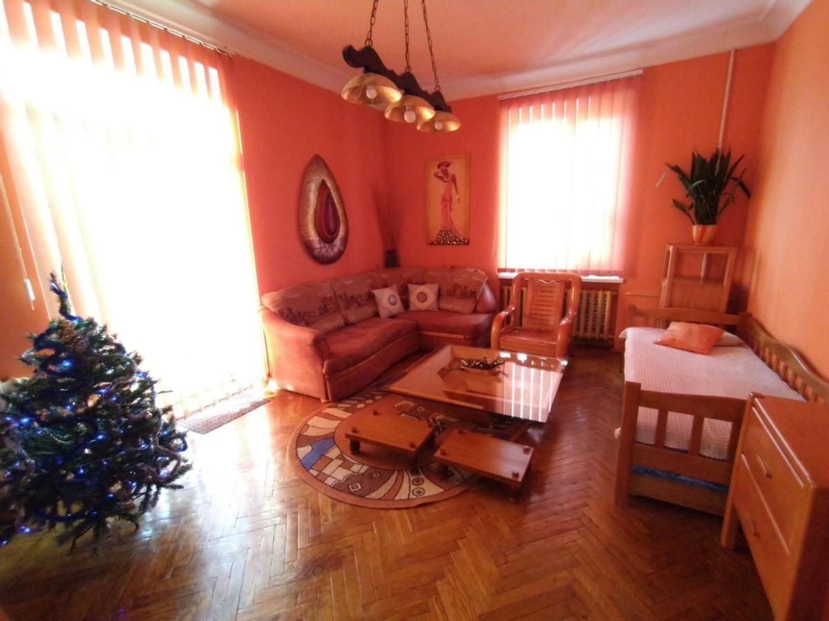 Apartments Zatyshok Чернігів Екстер'єр фото